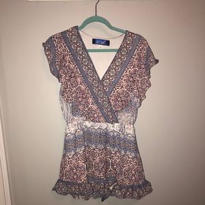 Patterned romper